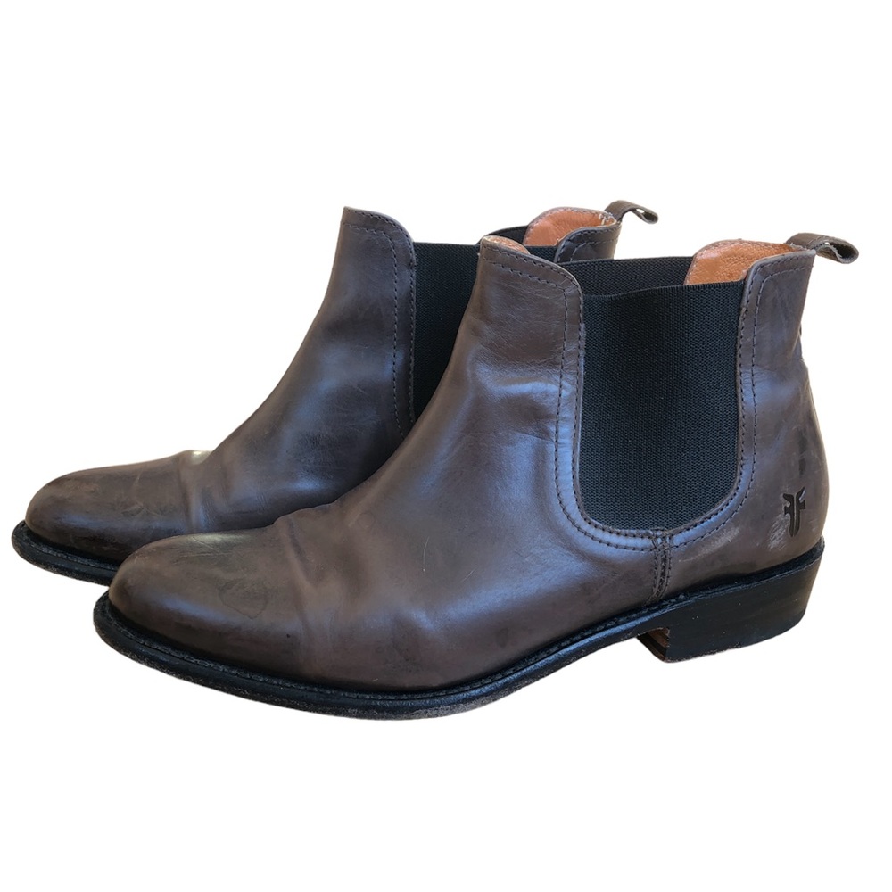 Frye Chelsea Boots | size 8